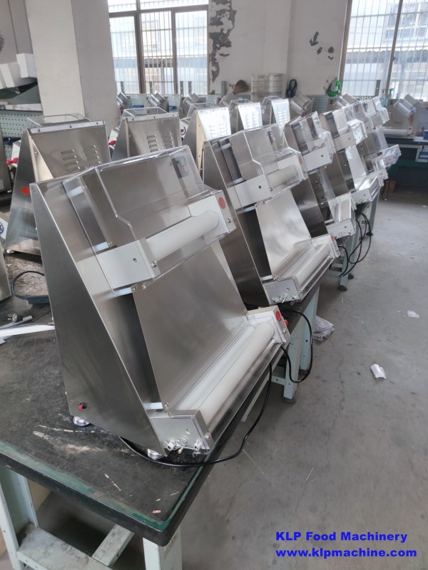 pizza dough roller-klpmachine.com (1)