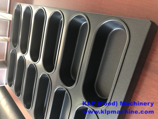 MY12401 Non-stick Hot Dog Roll Tray --12 Cups Hot Dog Baking Pan