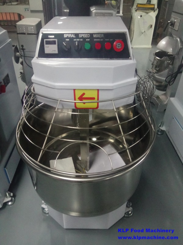 120L 50kg Double Speed Spiral Dough Mixer Bakery Industrial Bread Kitchen Mixer Dough Kneading Machine Four Mixing Machine China Supplier 