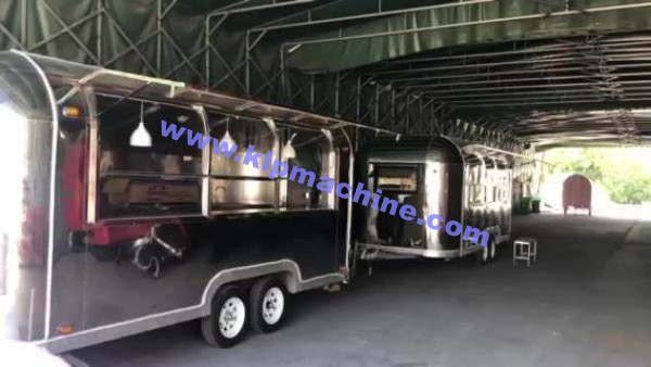 Stainless Steel Mobile Food Trailer / Factory Customized Food Truck / Silver Mobile Food Van /Chicken Grill Food Truck for Sale